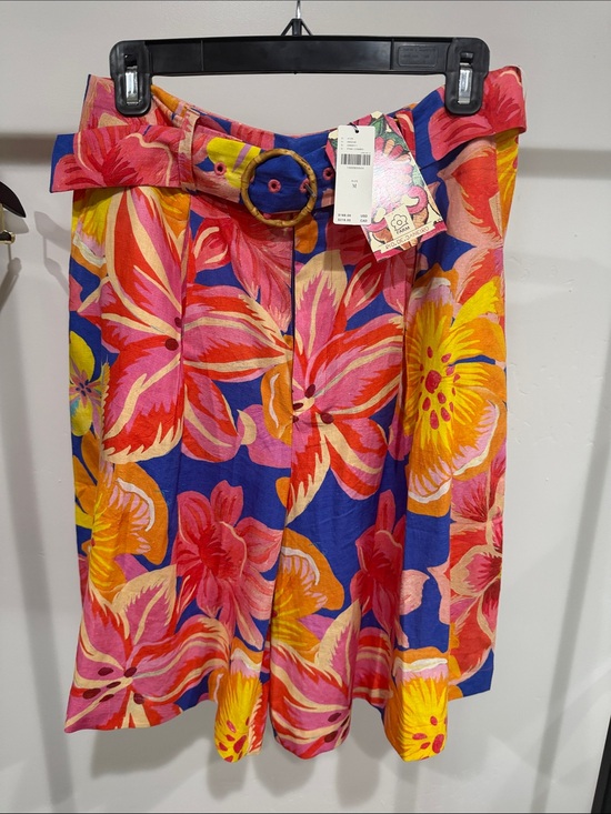 FARM Rio Pants - Floral Print High-Waist, Wide Leg, Knee Length Linen Shorts in Blue/Pink/Yellow